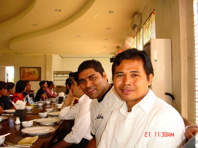 Outing Staff, bali indian restaurant, indian food restaurant in bali